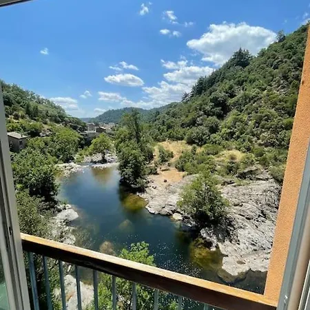 Apartman Superbe Avec Acces Riviere Et Place Privee